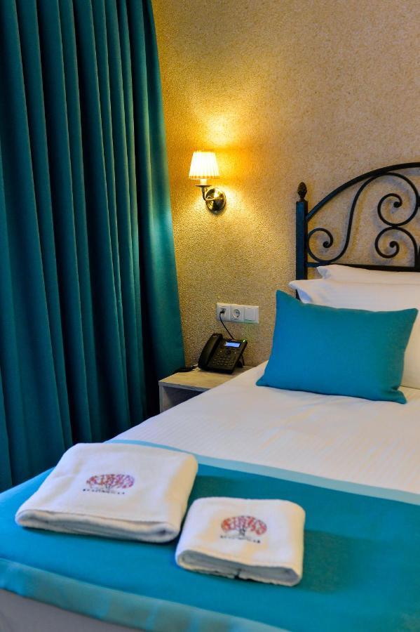Hotel Magnolia In The City Centre Kutaisi Exteriör bild